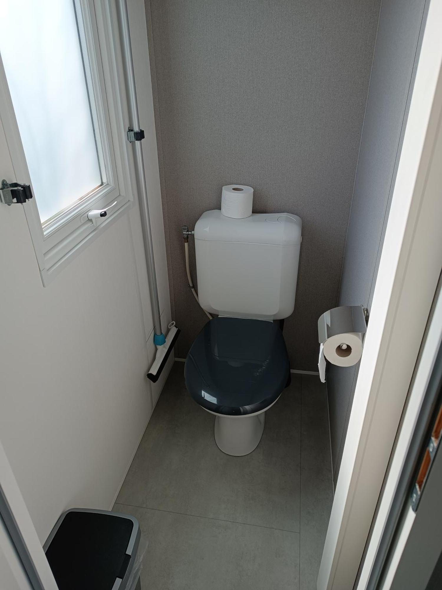 Bj Chalets - Robbengat 85 - Gezellige Chalet Op Vakantiepark Lauwersoog! Vroege Incheck! Met Airco! Exterior photo